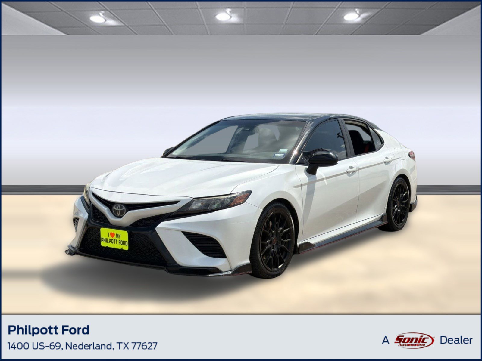 Used 2020 Toyota Camry TRD image 1