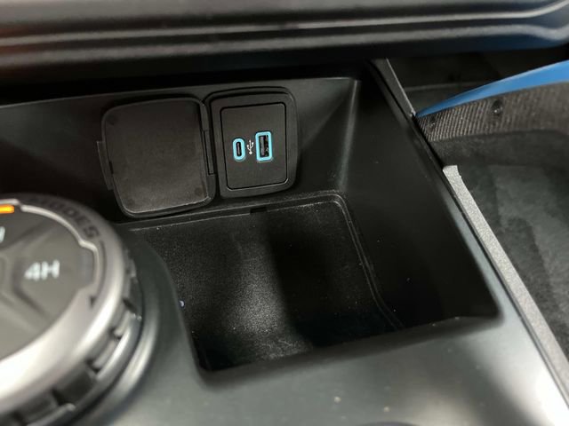 Certified 2024 Ford Bronco Black Diamond image 29