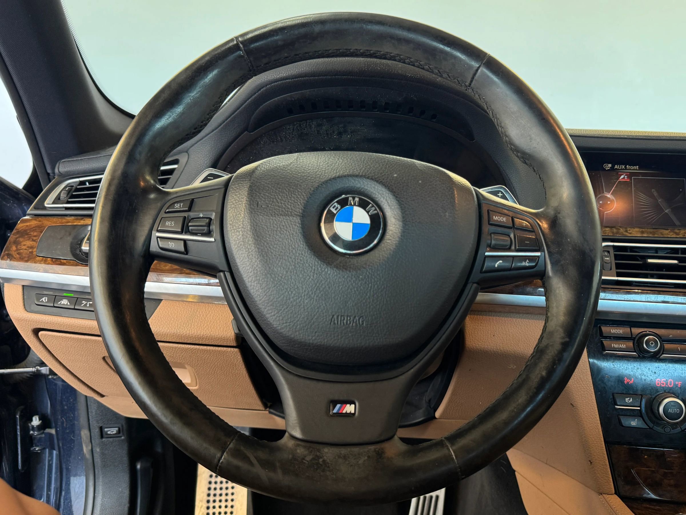 Used 2015 BMW 740Li image 17