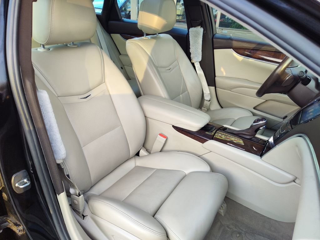 Used 2014 Cadillac XTS Luxury w/ Driver Awareness Package image 18