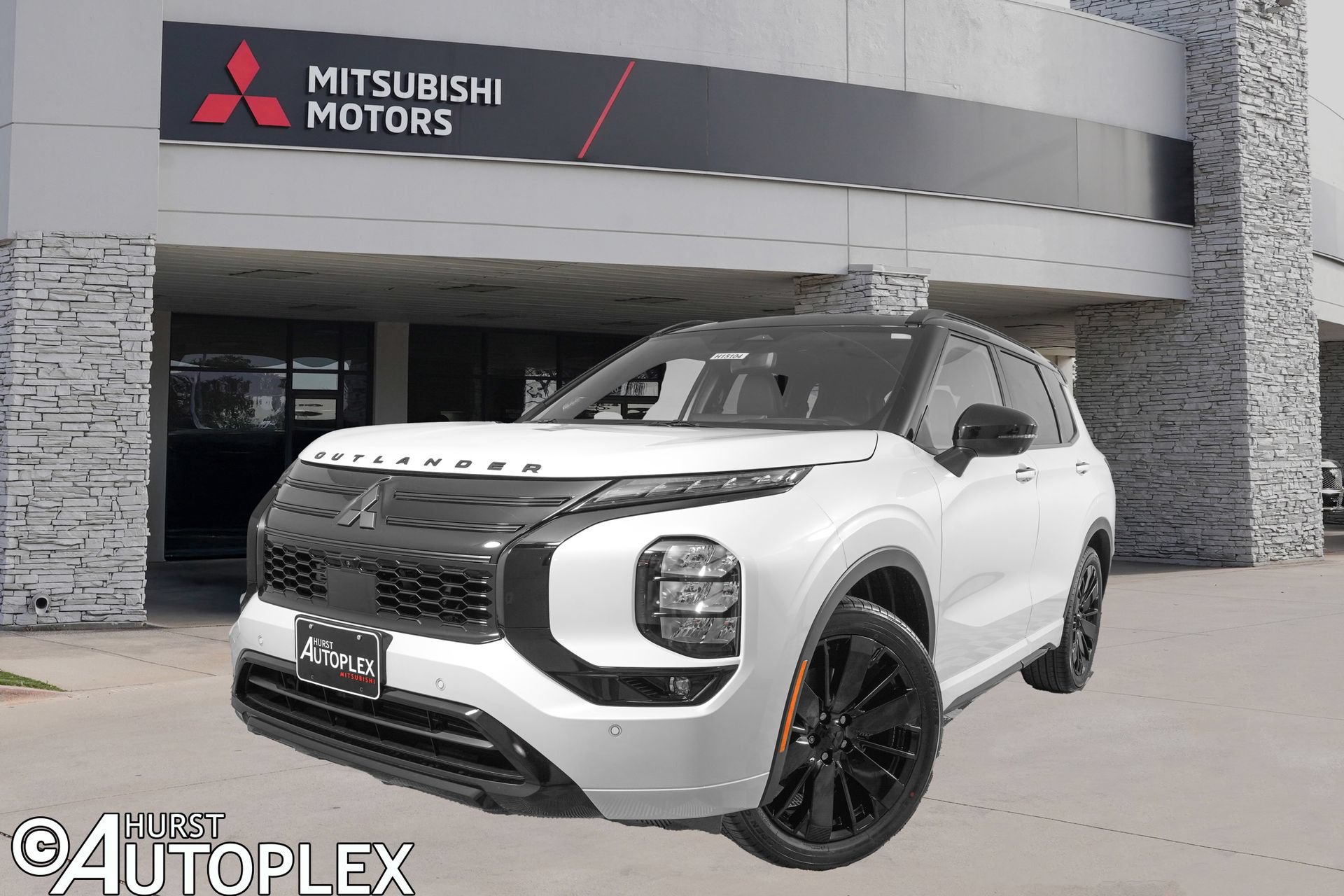 New 2026 Mitsubishi Outlander SEL Black Edition