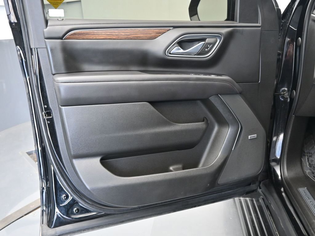 Used 2023 Chevrolet Tahoe High Country image 27