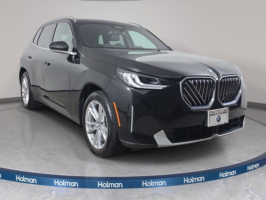 Certified 2025 BMW X3 xDrive30i image 3