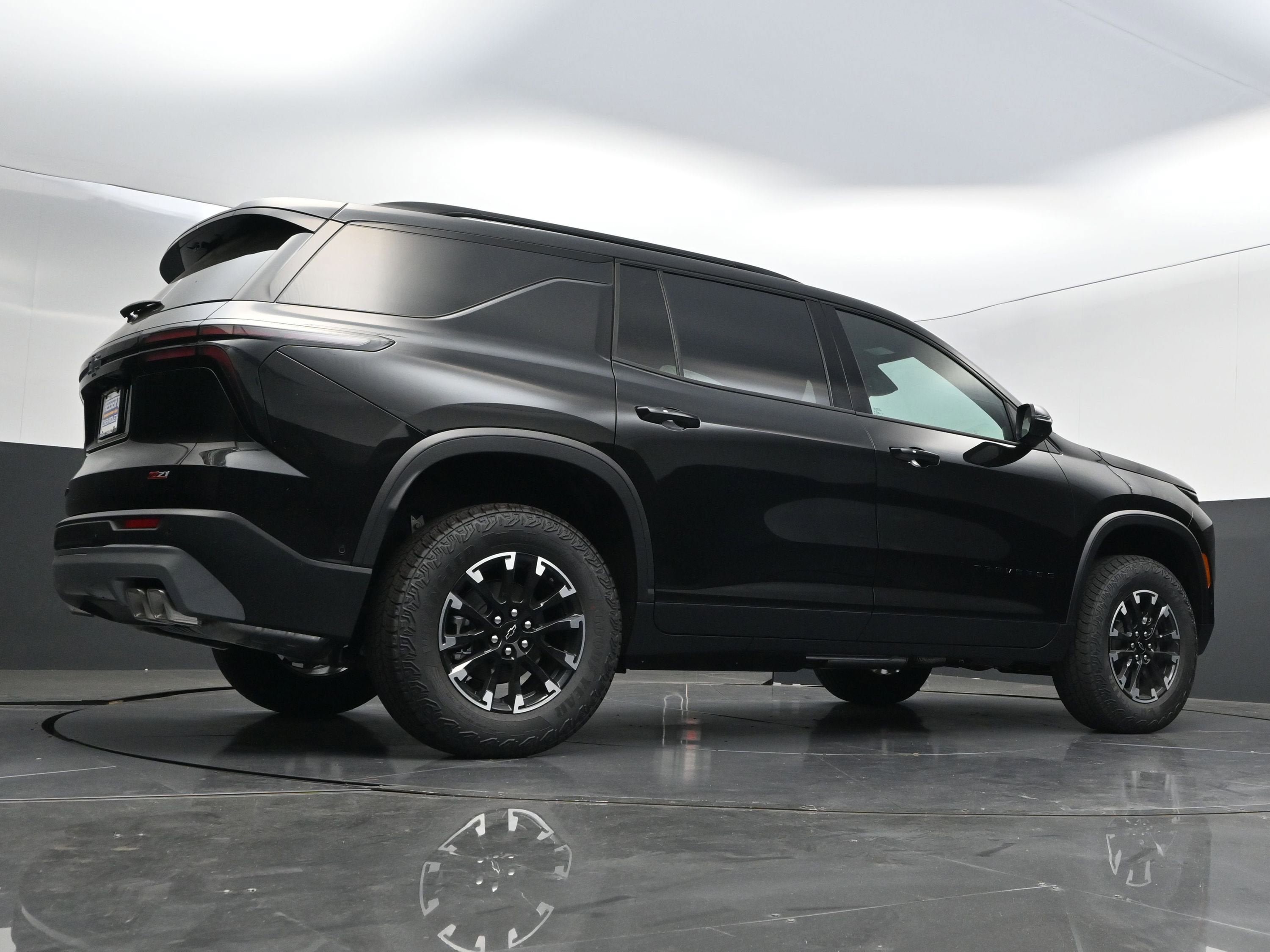 New 2026 Chevrolet Traverse Z71 w/ Enhanced Driving Package AWD/4WD image 51