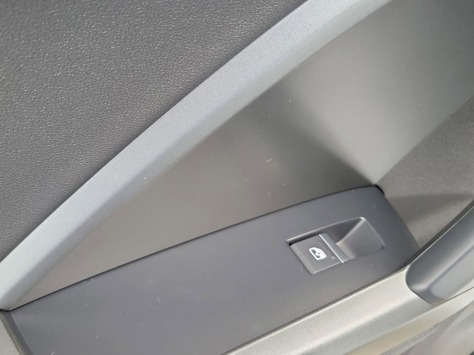 Used 2024 Audi Q3 2.0T Premium Plus image 17