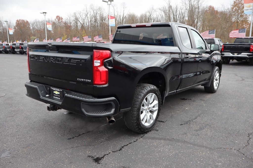 Used 2021 Chevrolet Silverado 1500 Custom image 24