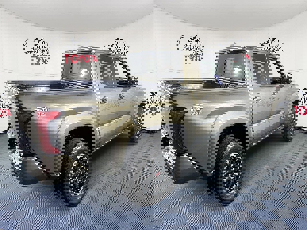 Used 2024 Toyota Tacoma TRD Sport image 7