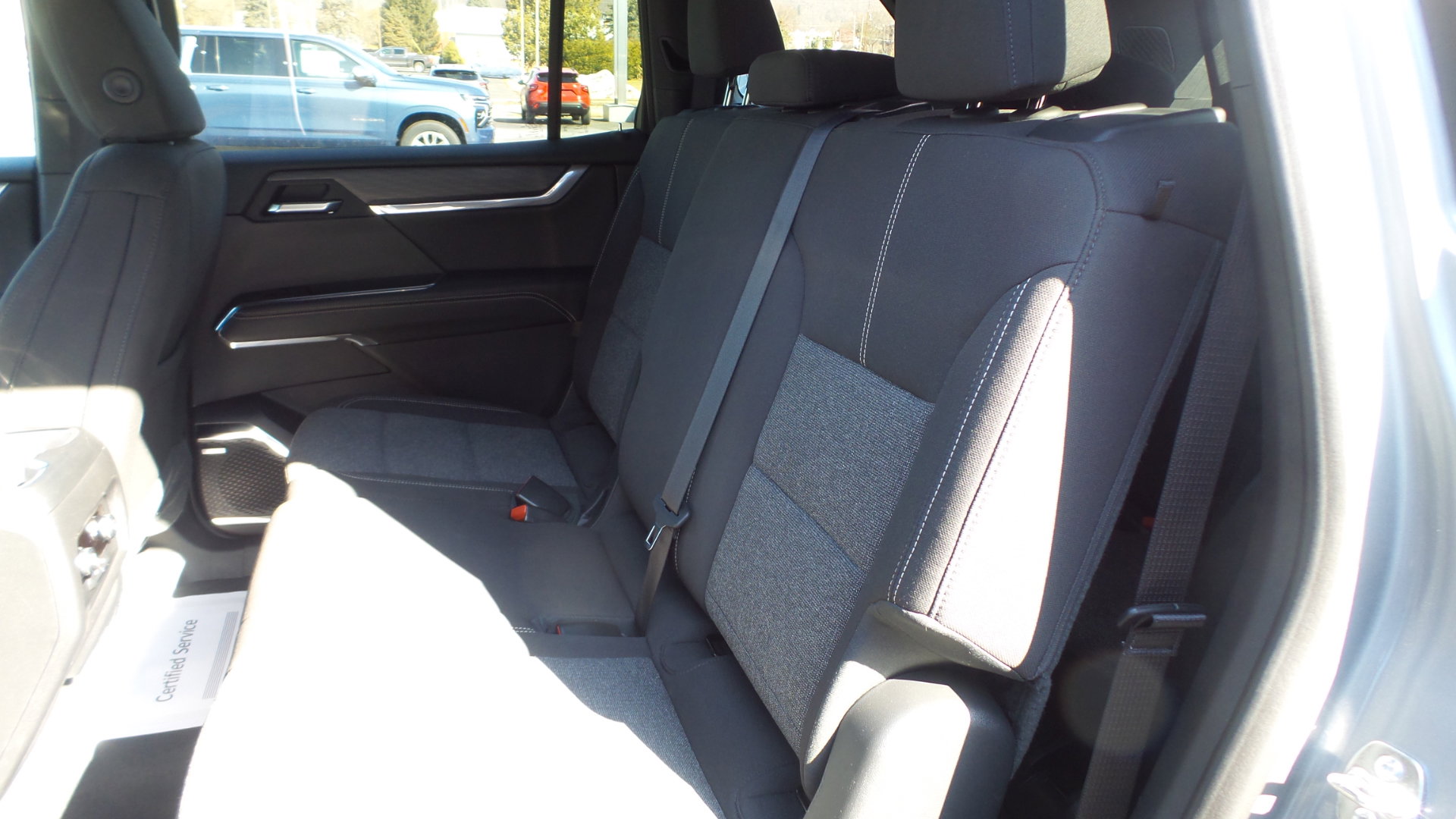 Used 2025 GMC Acadia Elevation AWD/4WD image 12