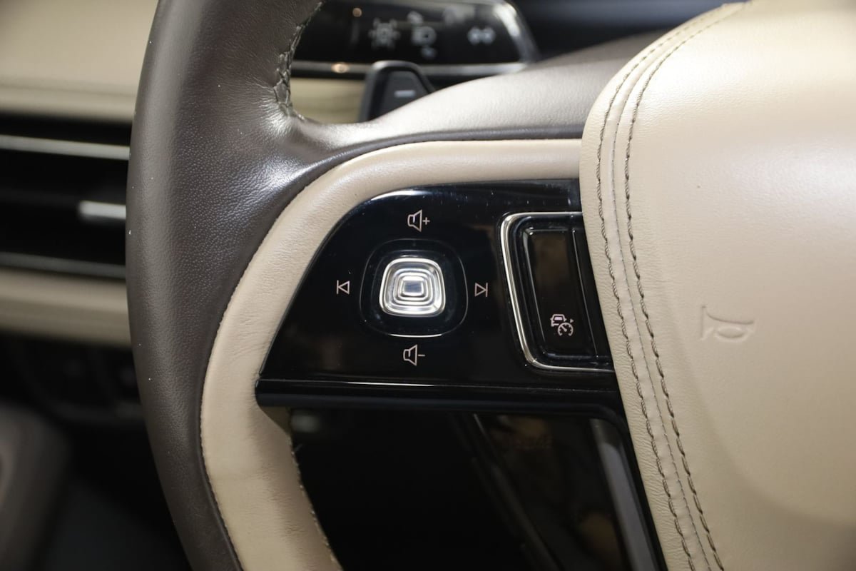 Used 2020 Lincoln Aviator Reserve w/ Equipment Group 202A AWD/4WD image 43
