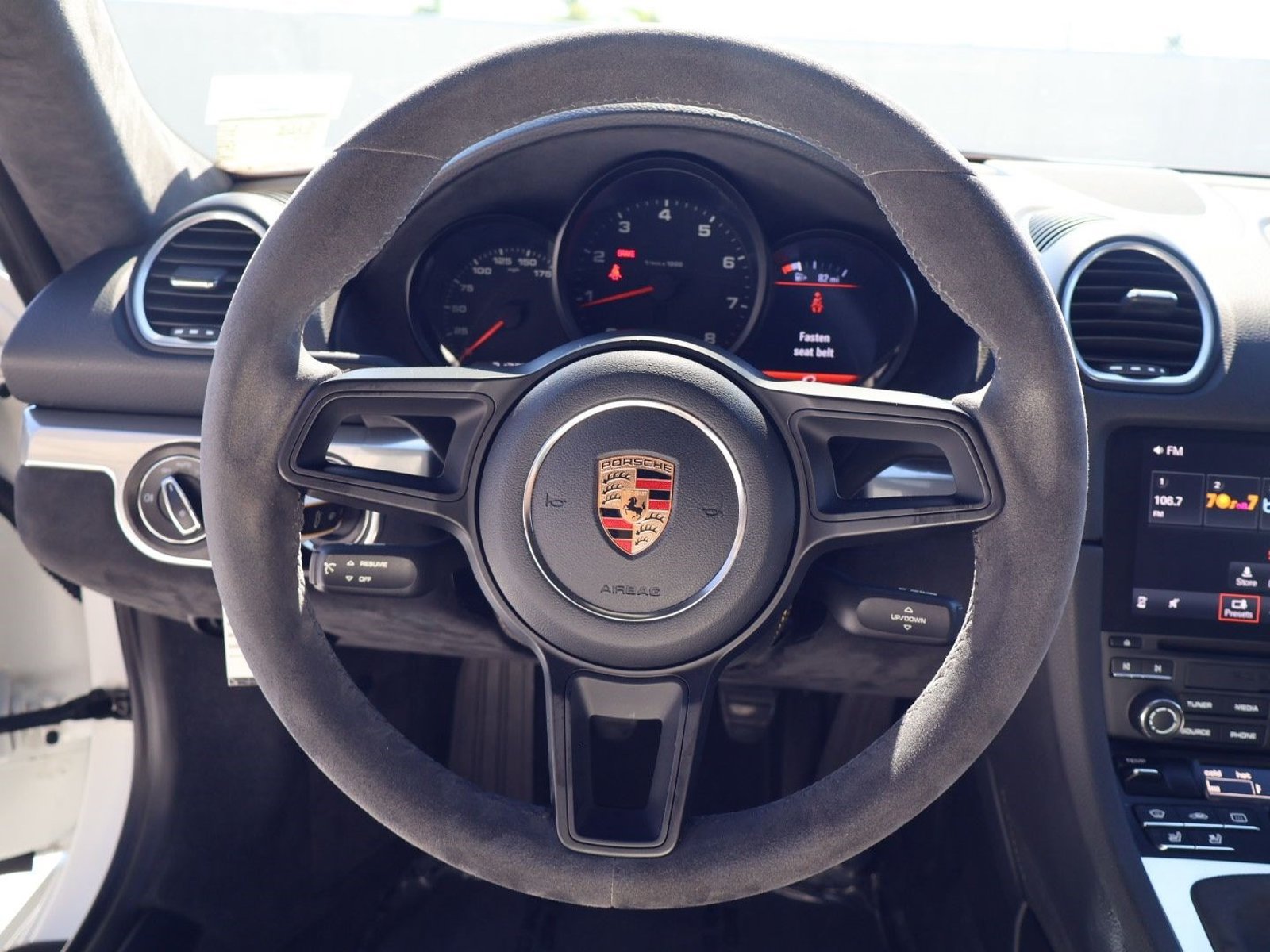 Certified 2018 Porsche 718 Cayman RWD image 13