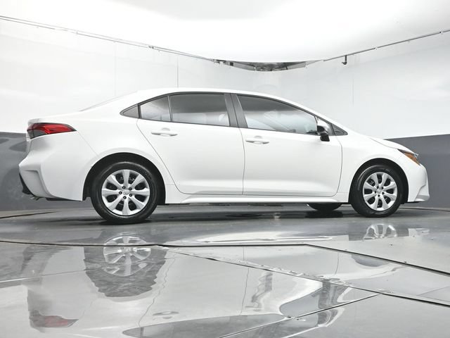 Used 2024 Toyota Corolla LE FWD image 37
