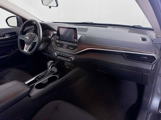 Certified 2023 Nissan Altima 2.5 SV FWD image 24