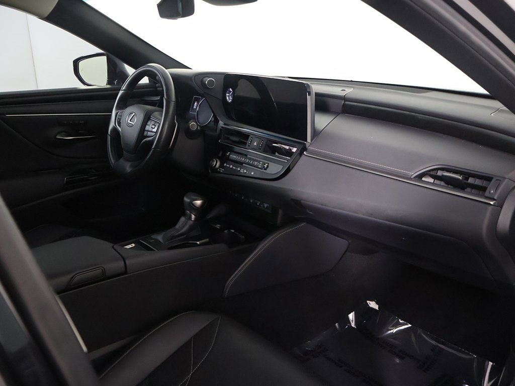 Used 2023 Lexus ES 350 Luxury w/ Accessory Package (Z2) image 29