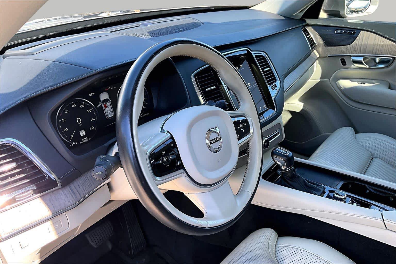 Used 2021 Volvo XC90 T6 Inscription w/ Advanced Package AWD/4WD image 18