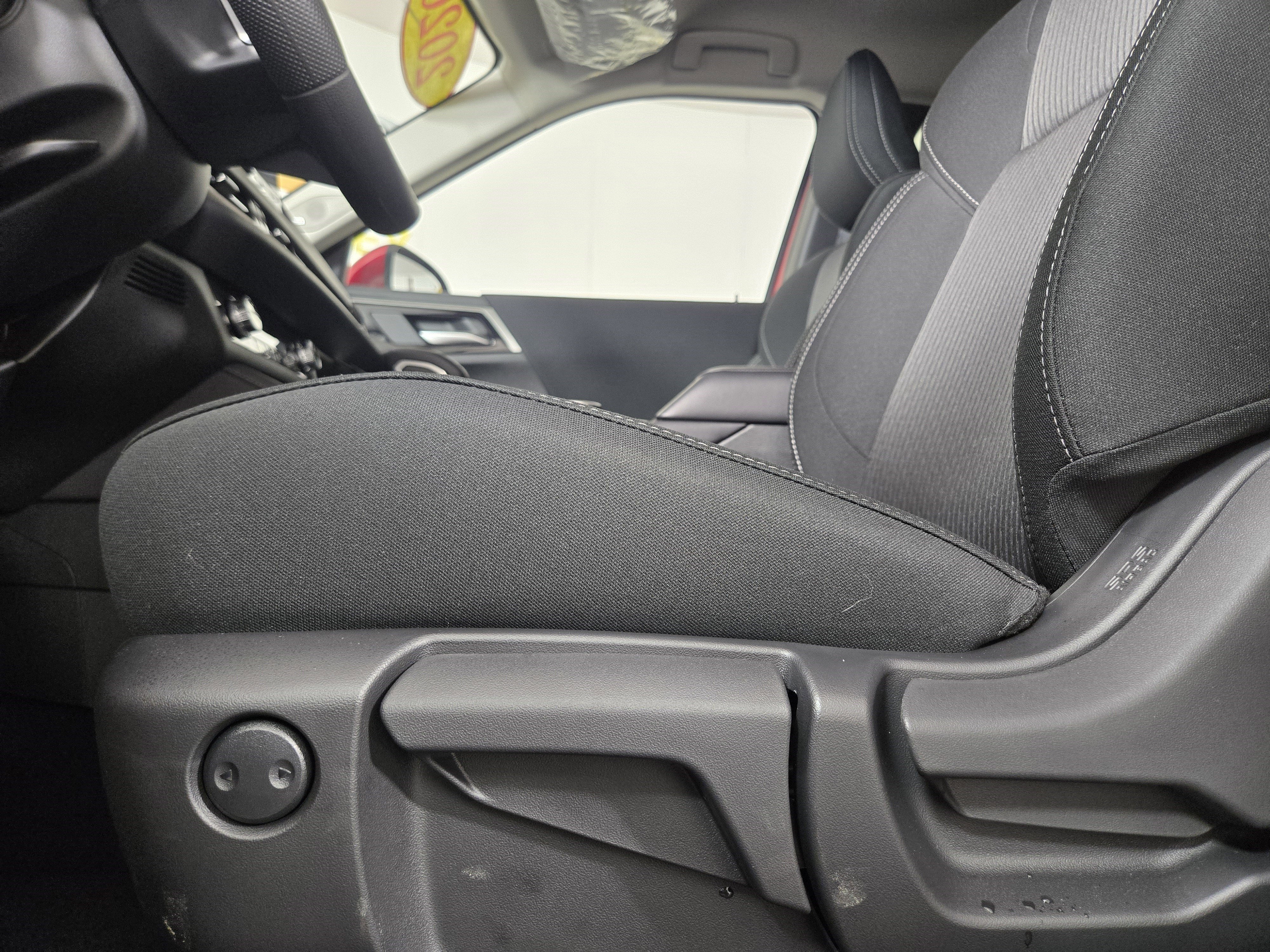 New 2026 Mitsubishi Outlander ES image 29