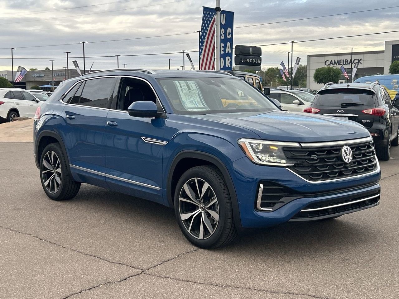 New 2026 Volkswagen Atlas Cross Sport SEL Premium R-Line image 2