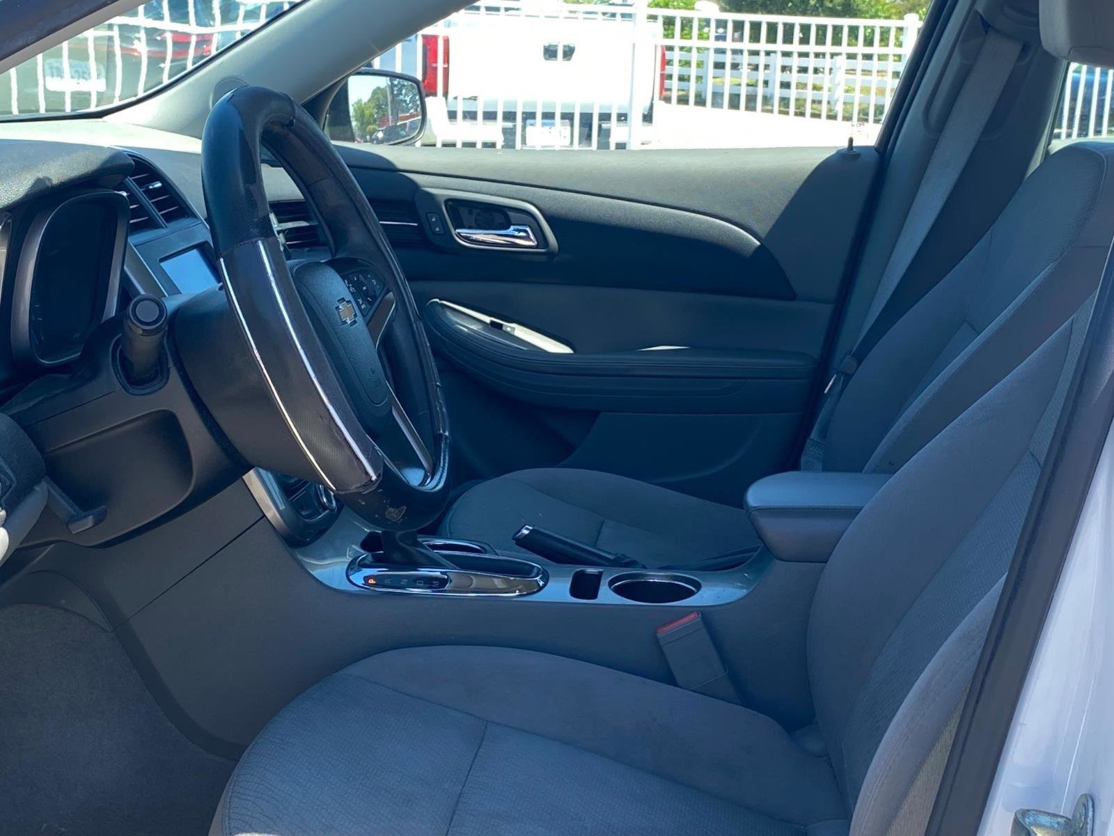 Used 2014 Chevrolet Malibu LS FWD image 10
