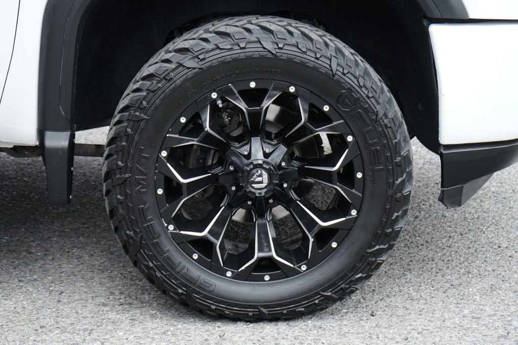 Used 2020 GMC Sierra 2500 SLE w/ Preferred Package AWD/4WD image 39