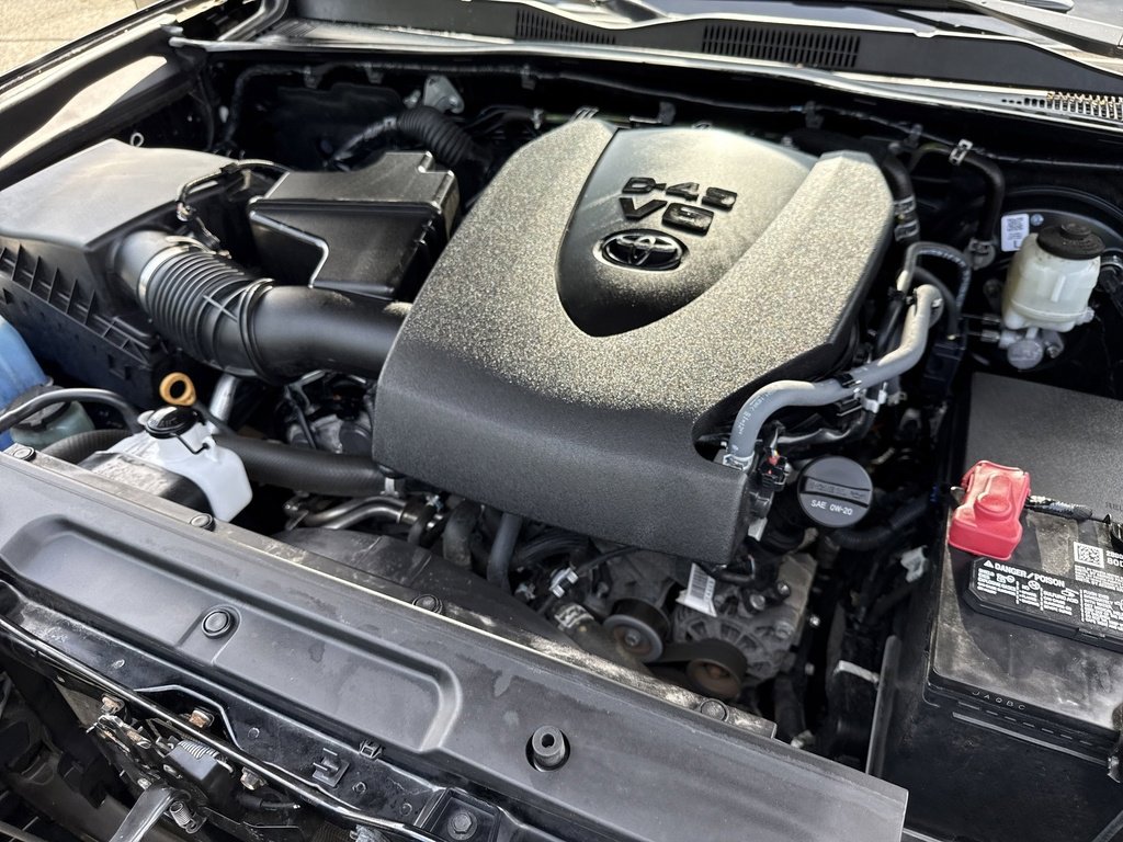 Certified 2023 Toyota Tacoma SR5 image 31