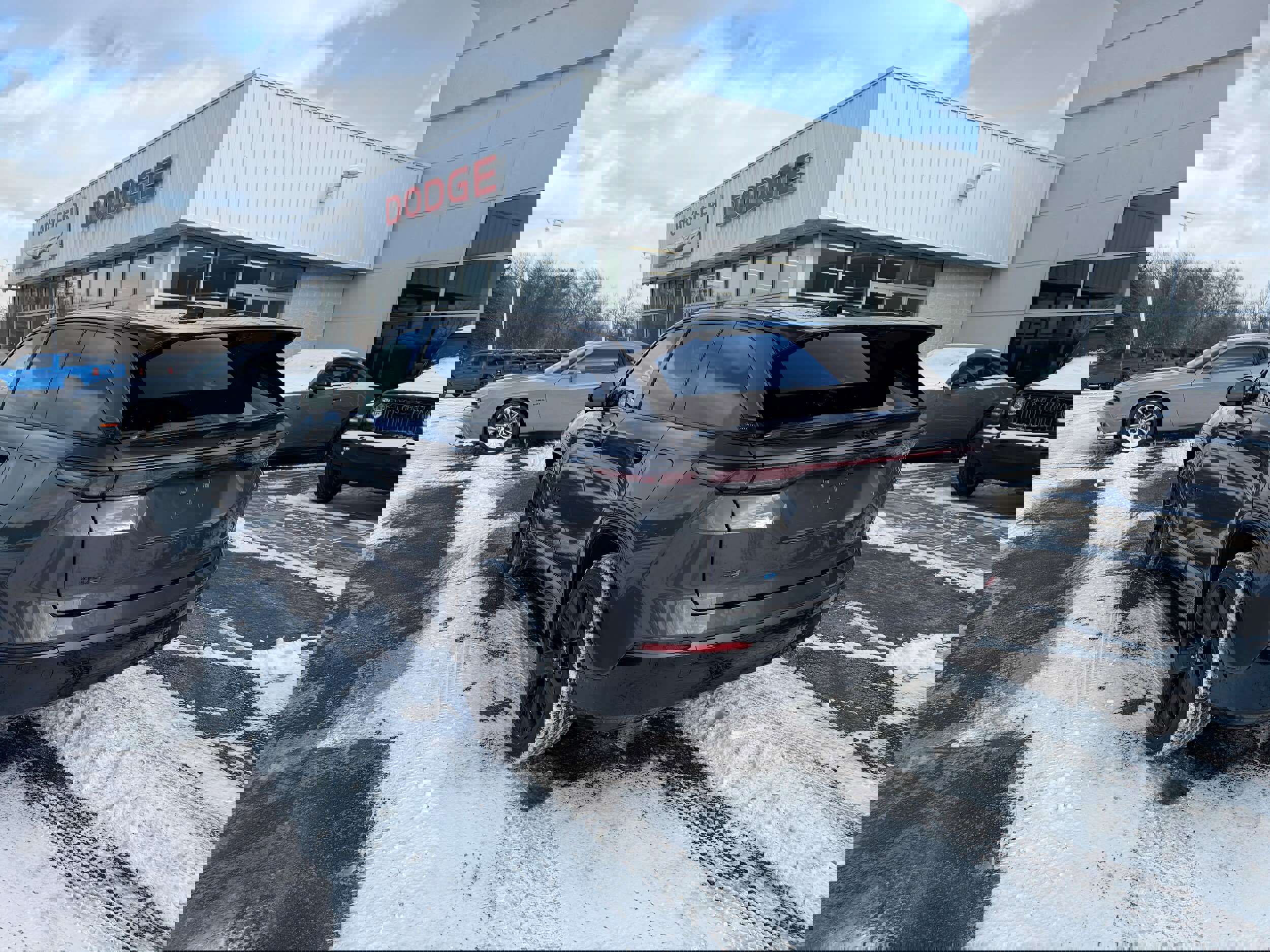 Used 2024 Jeep Wagoneer Launch Edition image 7