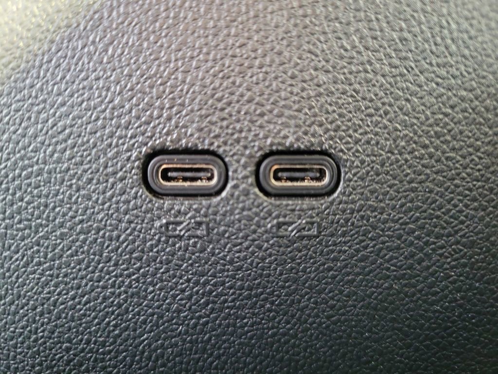 Used 2026 Chevrolet Equinox EV RS image 13