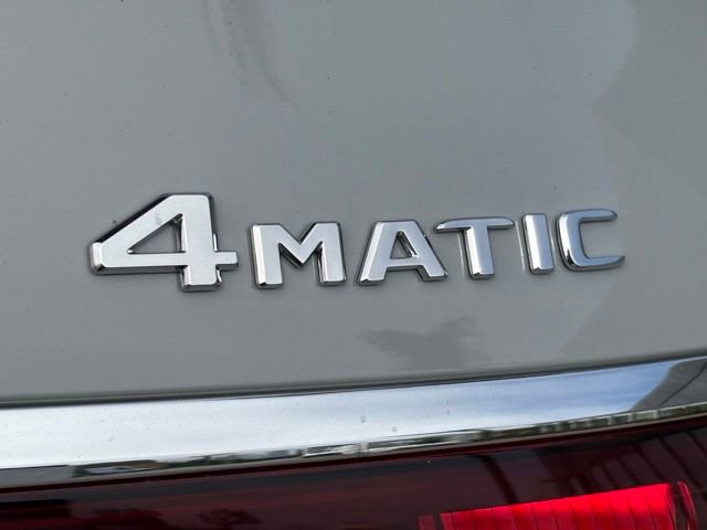 Used 2025 Mercedes-Benz GLS 580 4MATIC image 6