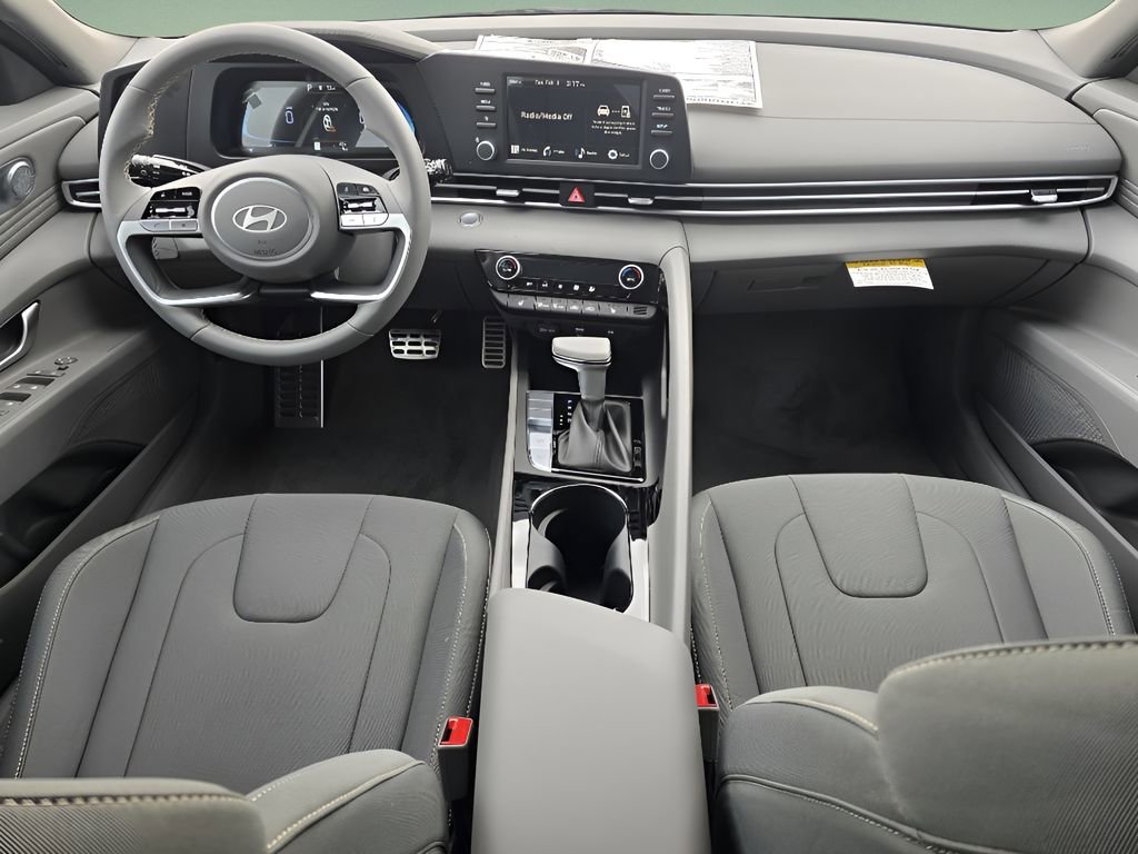New 2026 Hyundai Elantra SEL Sport Premium FWD image 25