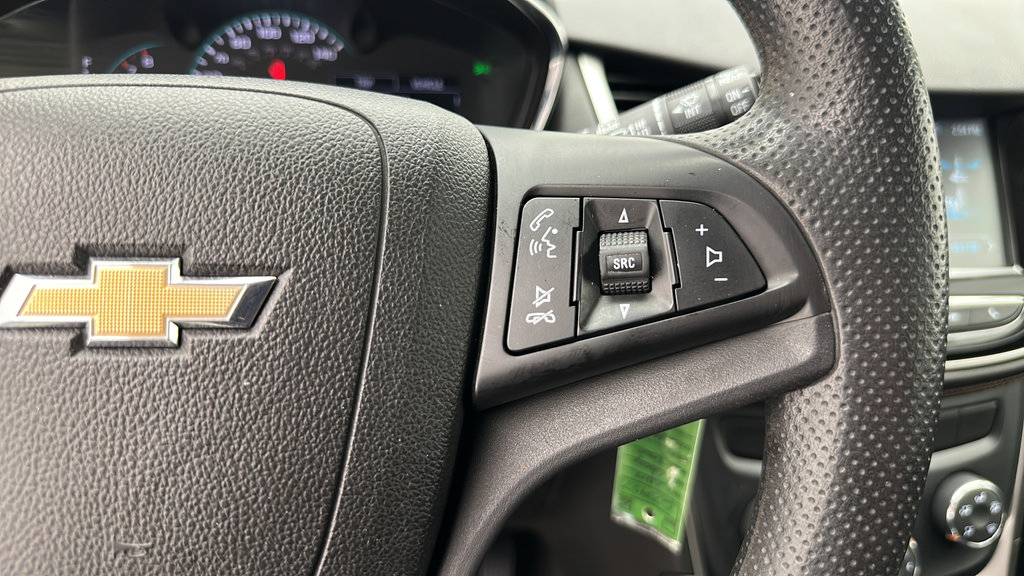 Used 2017 Chevrolet Trax LS w/ LPO, Protection Package AWD/4WD image 17