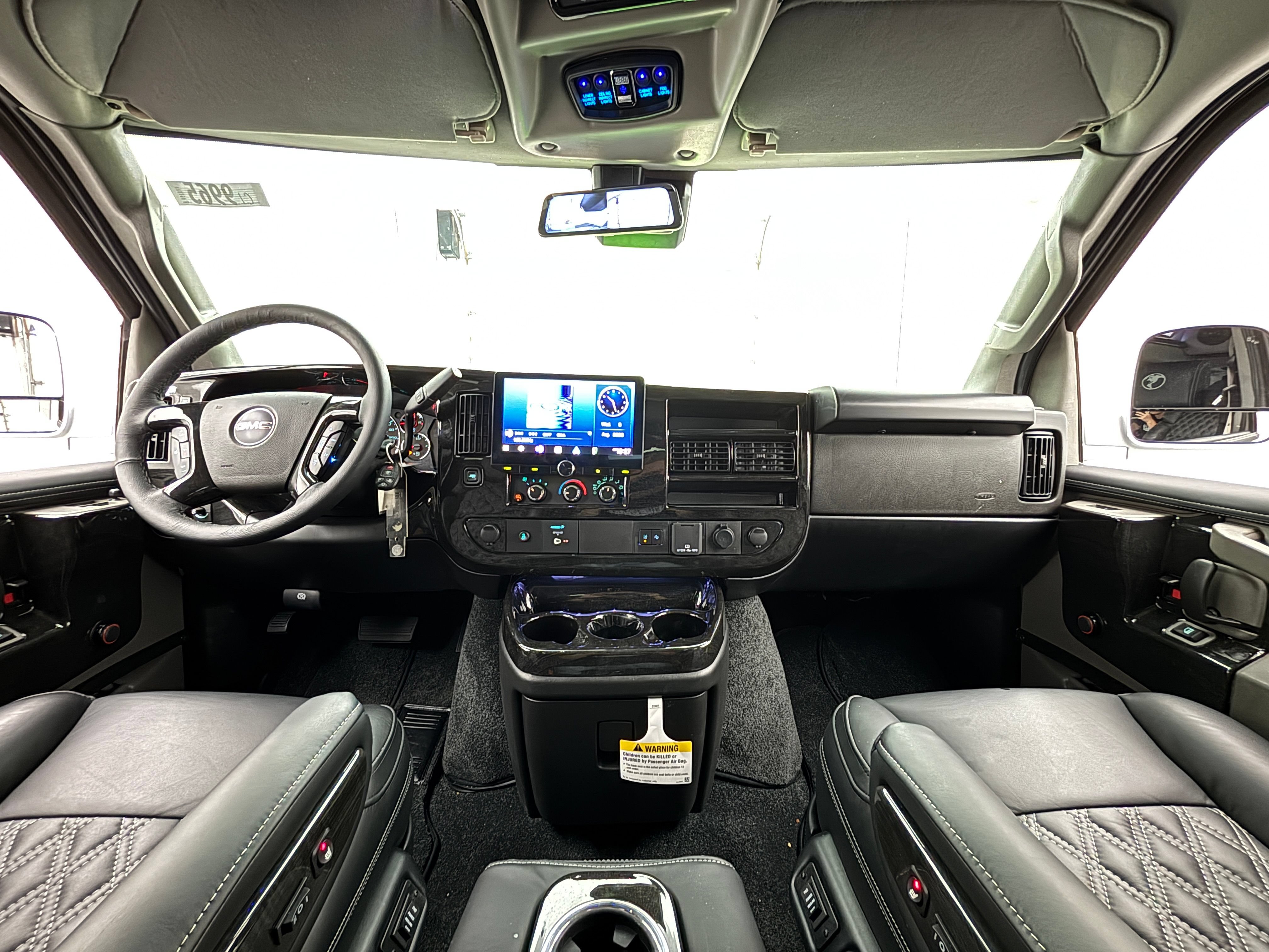 New 2026 GMC Savana 3500 Extended w/ Driver Convenience Package RWD image 26