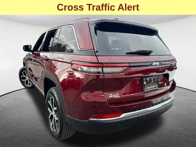 Used 2025 Jeep Grand Cherokee Limited AWD/4WD image 10