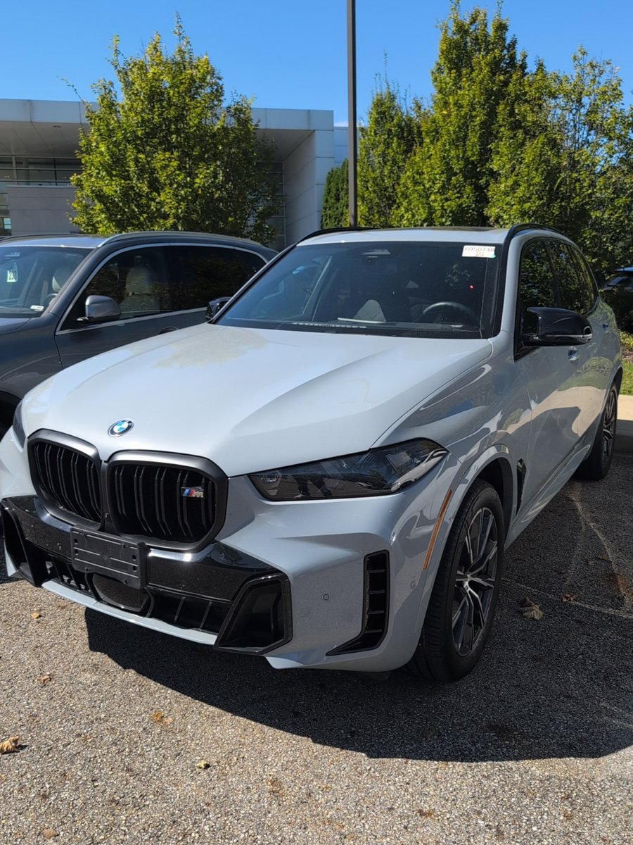 Used 2026 BMW X5 M60i w/ Executive Package