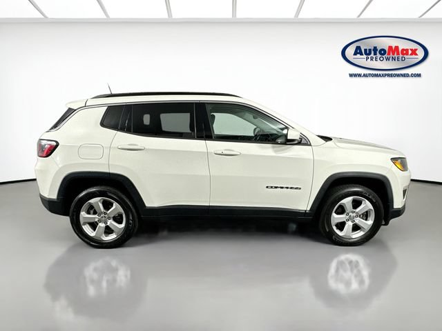 Used 2019 Jeep Compass Latitude AWD/4WD image 9
