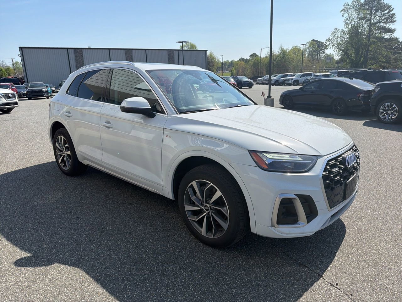 Used 2023 Audi Q5 2.0T Premium Plus w/ Premium Plus Package image 9