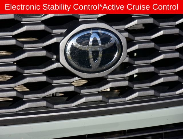 Used 2022 Toyota Tacoma TRD Sport image 8