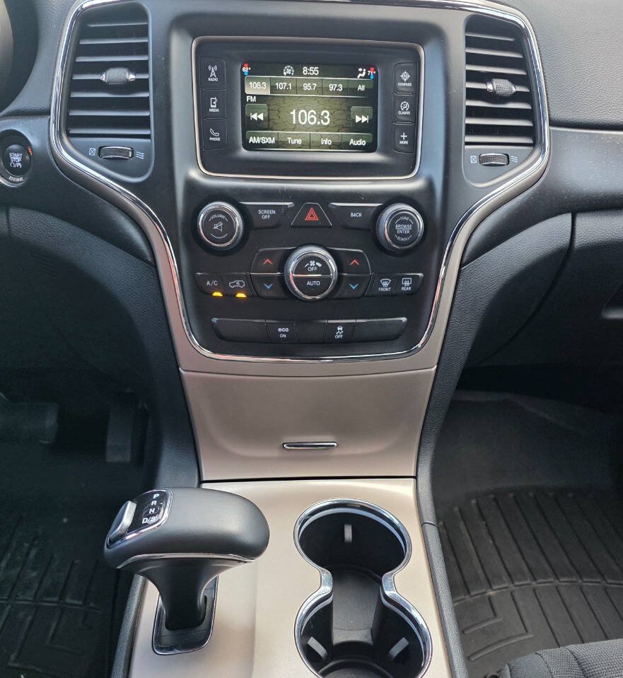 Used 2015 Jeep Grand Cherokee Laredo w/ Quick Order Package 23E AWD/4WD image 10