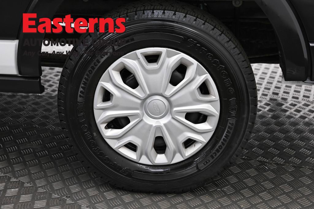 Used 2024 Ford Transit 350 XLT RWD image 32