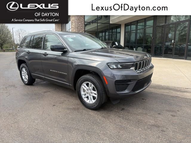 Used 2022 Jeep Grand Cherokee Laredo w/ Luxury Tech Group I image 1