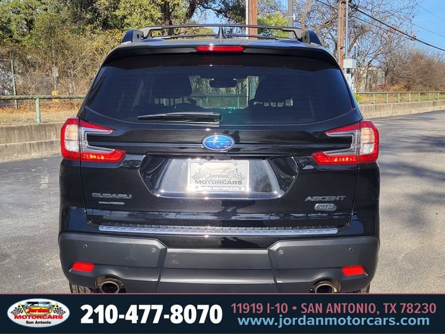 Used 2024 Subaru Ascent Onyx Edition image 4
