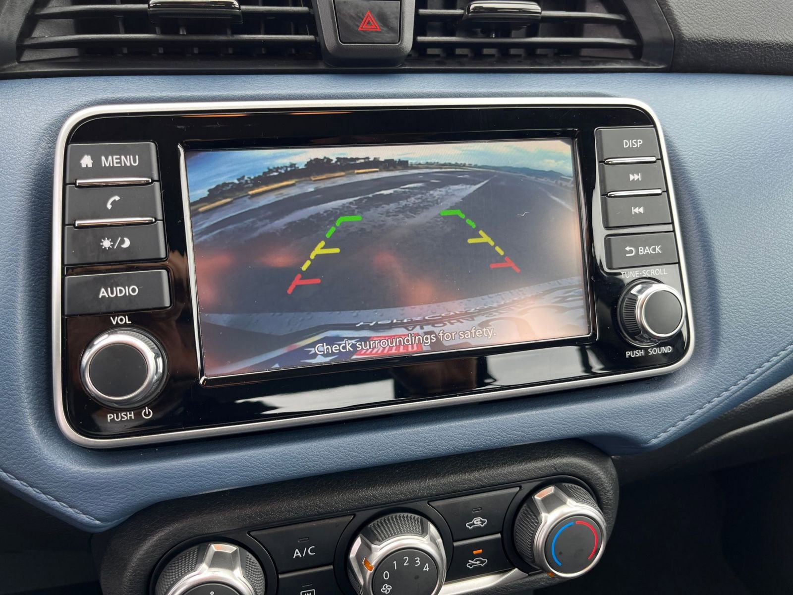 Used 2025 Nissan Versa SV image 20