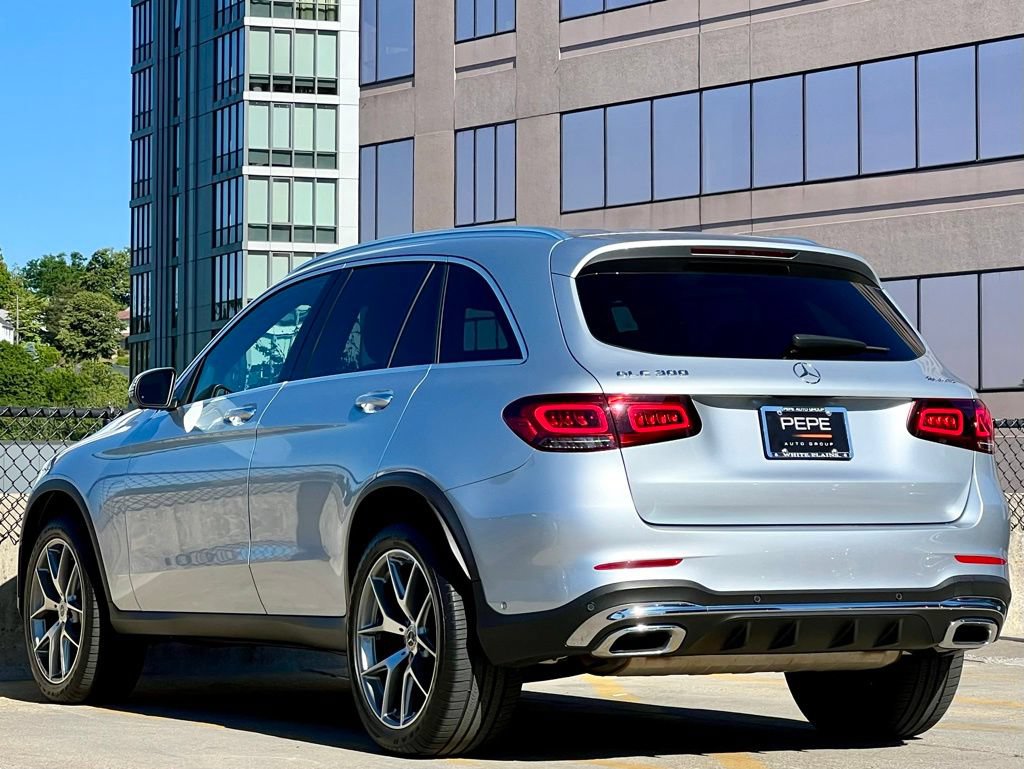 Used 2022 Mercedes-Benz GLC 300 4MATIC image 5