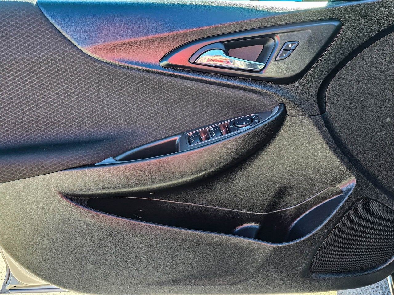 Certified 2025 Chevrolet Malibu LT FWD image 13