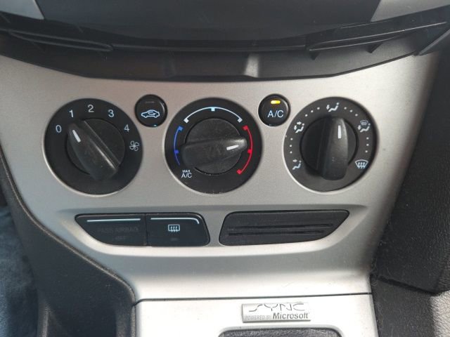 Used 2013 Ford Focus SE image 19
