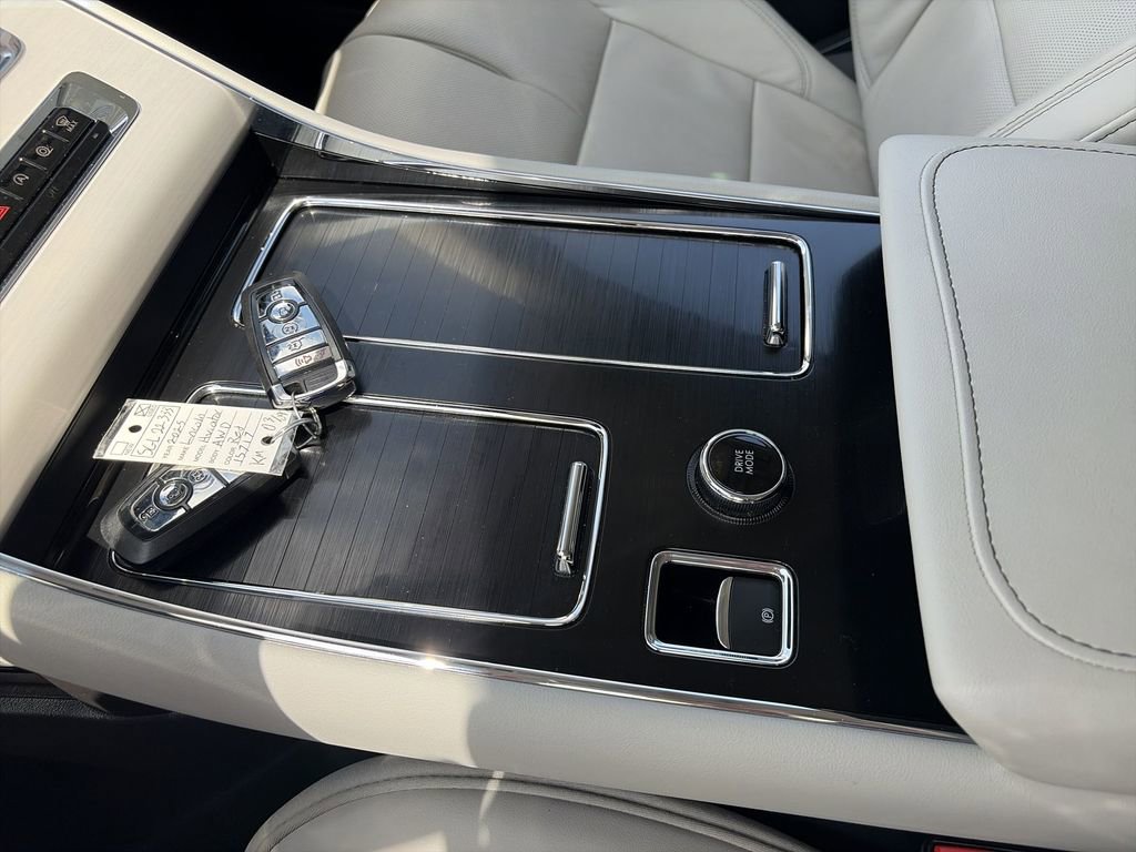 Used 2025 Lincoln Aviator Reserve w/ Equipment Group 201A image 21