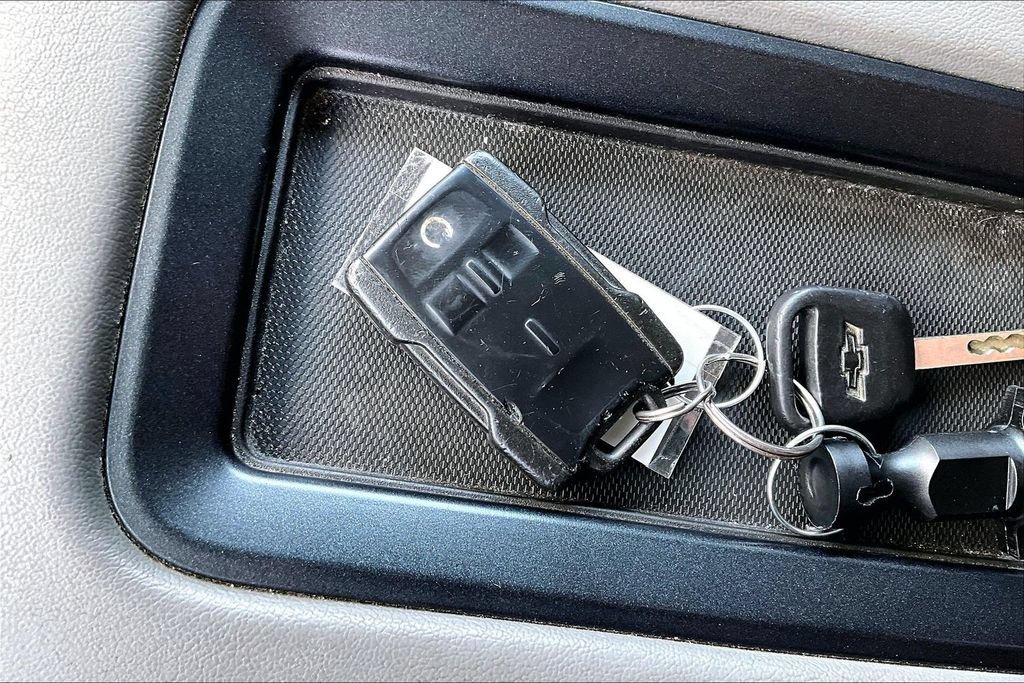 Used 2015 Chevrolet Tahoe LT RWD image 12
