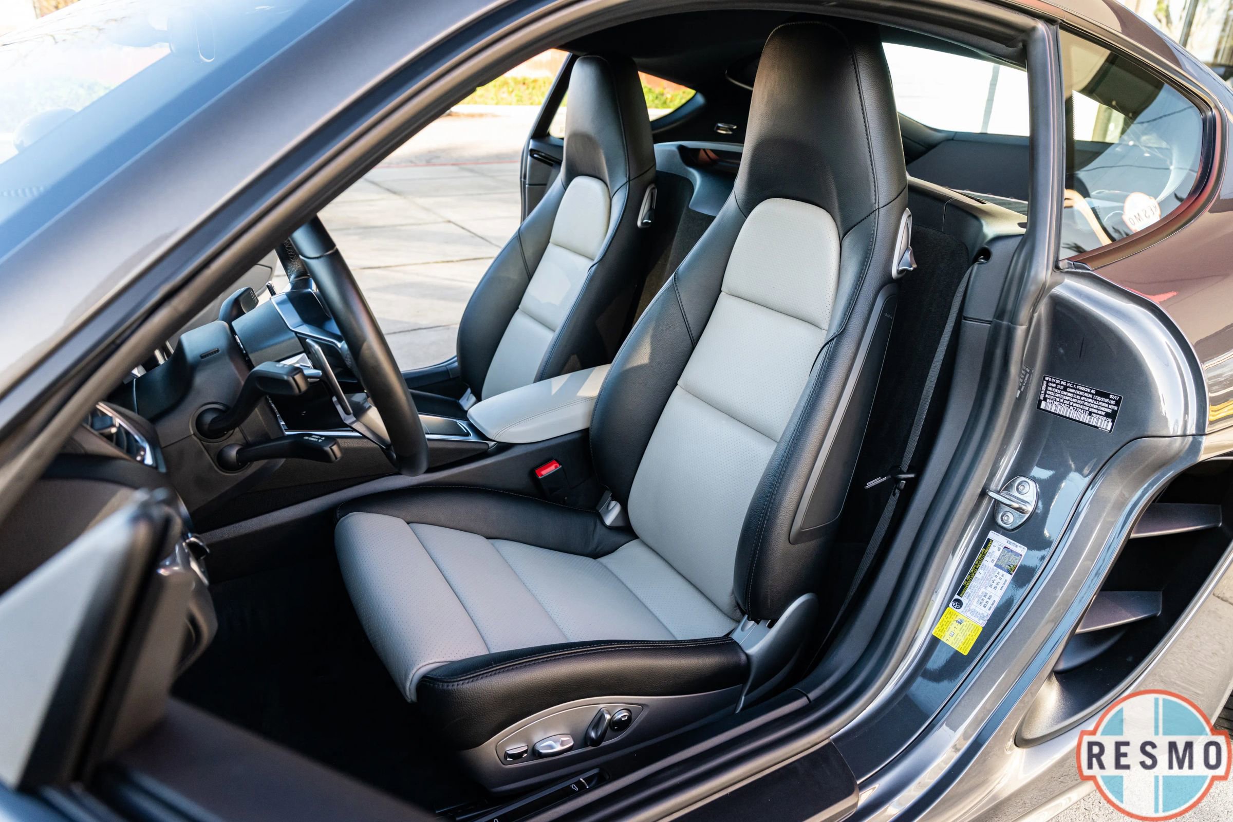 Used 2018 Porsche 718 Cayman S image 8