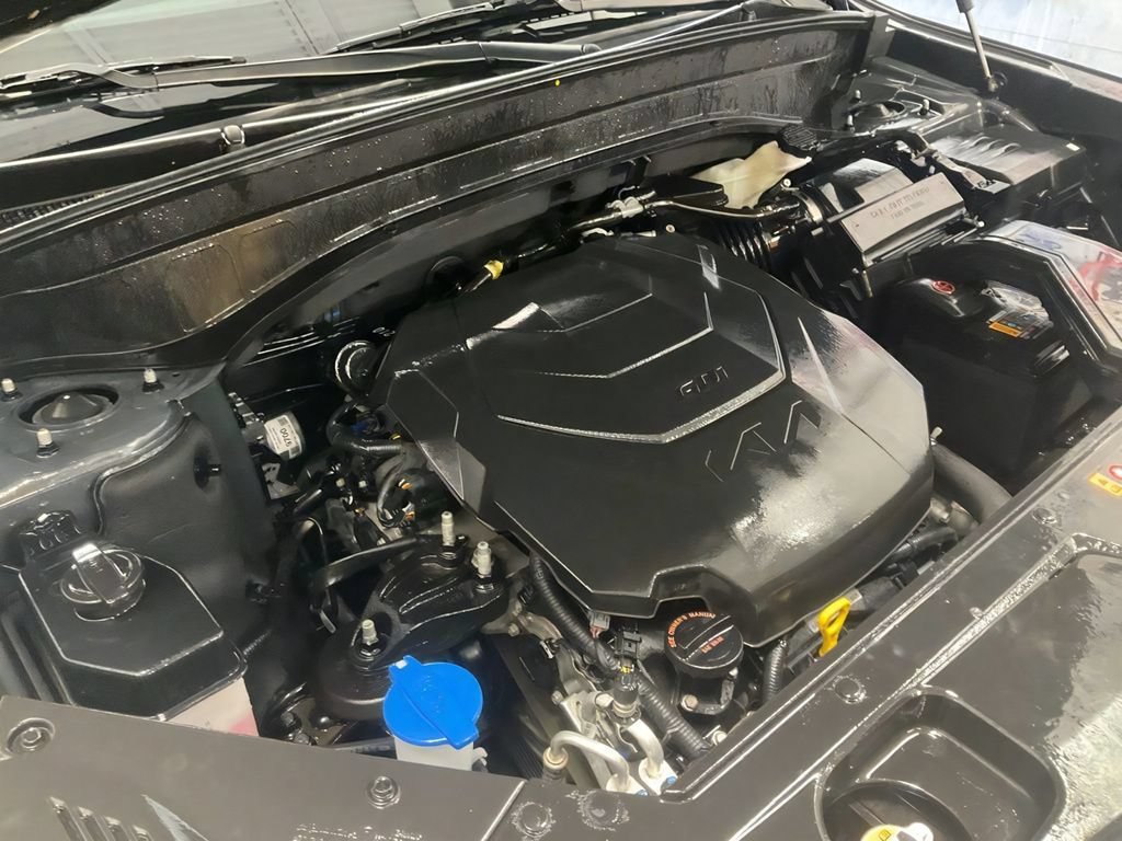 Used 2025 Kia Telluride S AWD/4WD image 10