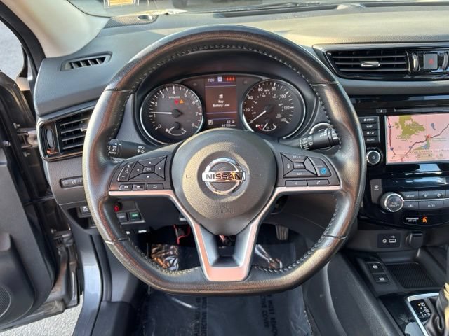Used 2022 Nissan Rogue Sport SL AWD/4WD image 23