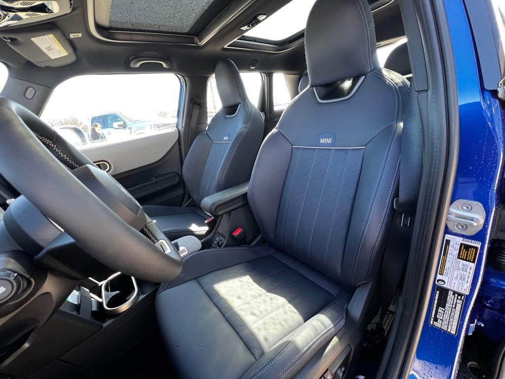 New 2026 MINI Cooper S image 11