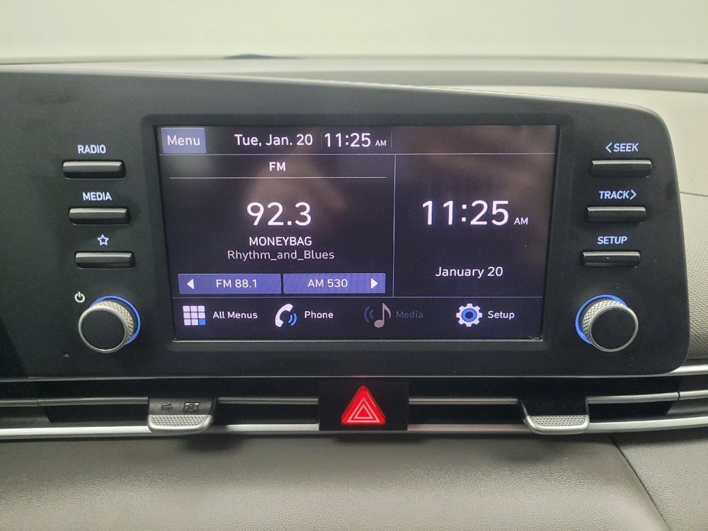 Used 2021 Hyundai Elantra SE w/ Cargo Package image 25