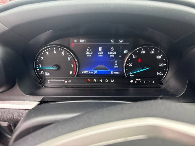 Used 2020 Ford Explorer XLT w/ Equipment Group 202A AWD/4WD image 7